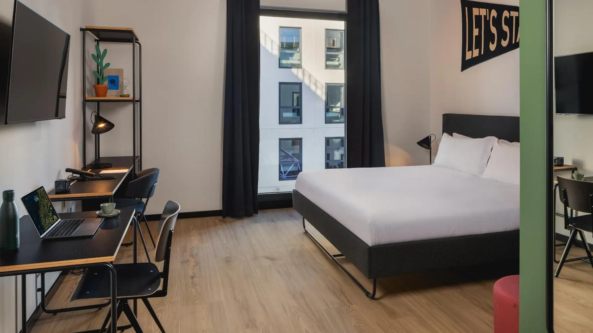 **** Hotel The Social Hub Florence Belfiore Italy